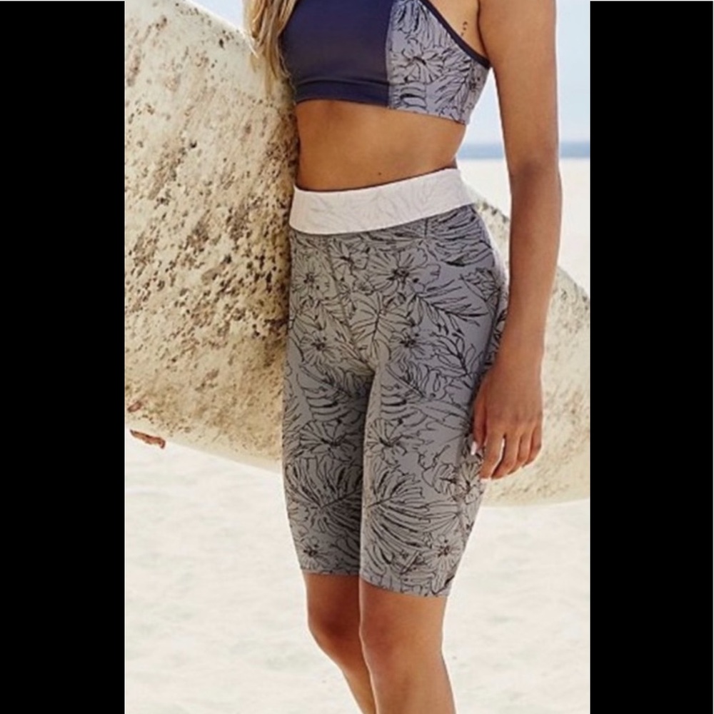 Free people movement bike short 🎊❤️
